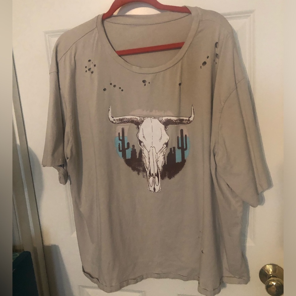 4X SHEIN top with distressing